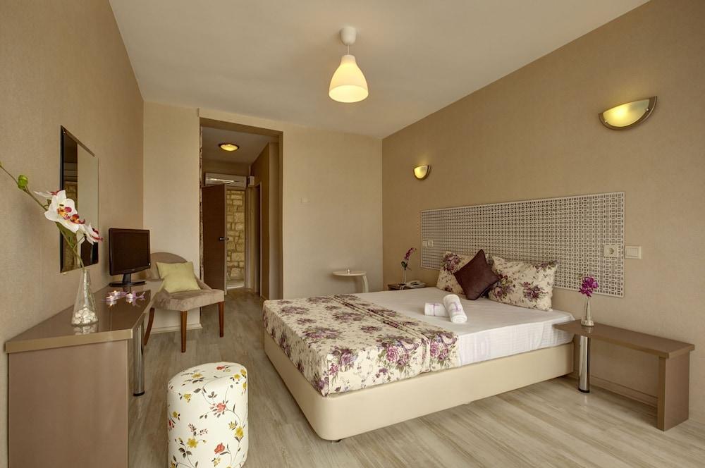 A 11 Hotel Çeşme Eksteriør bilde